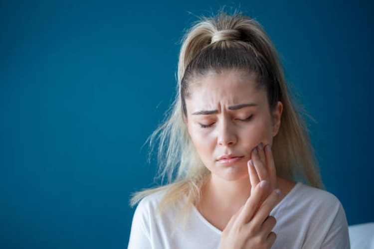 como tratar la sensibilidad dental de forma efectiva 1